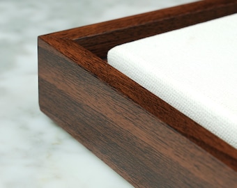 Marco flotante color nogal para lienzo: hecho a mano por encargo