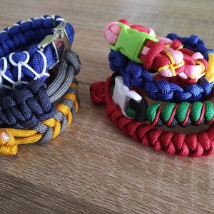 Pulseiras Paracord (personalizadas)