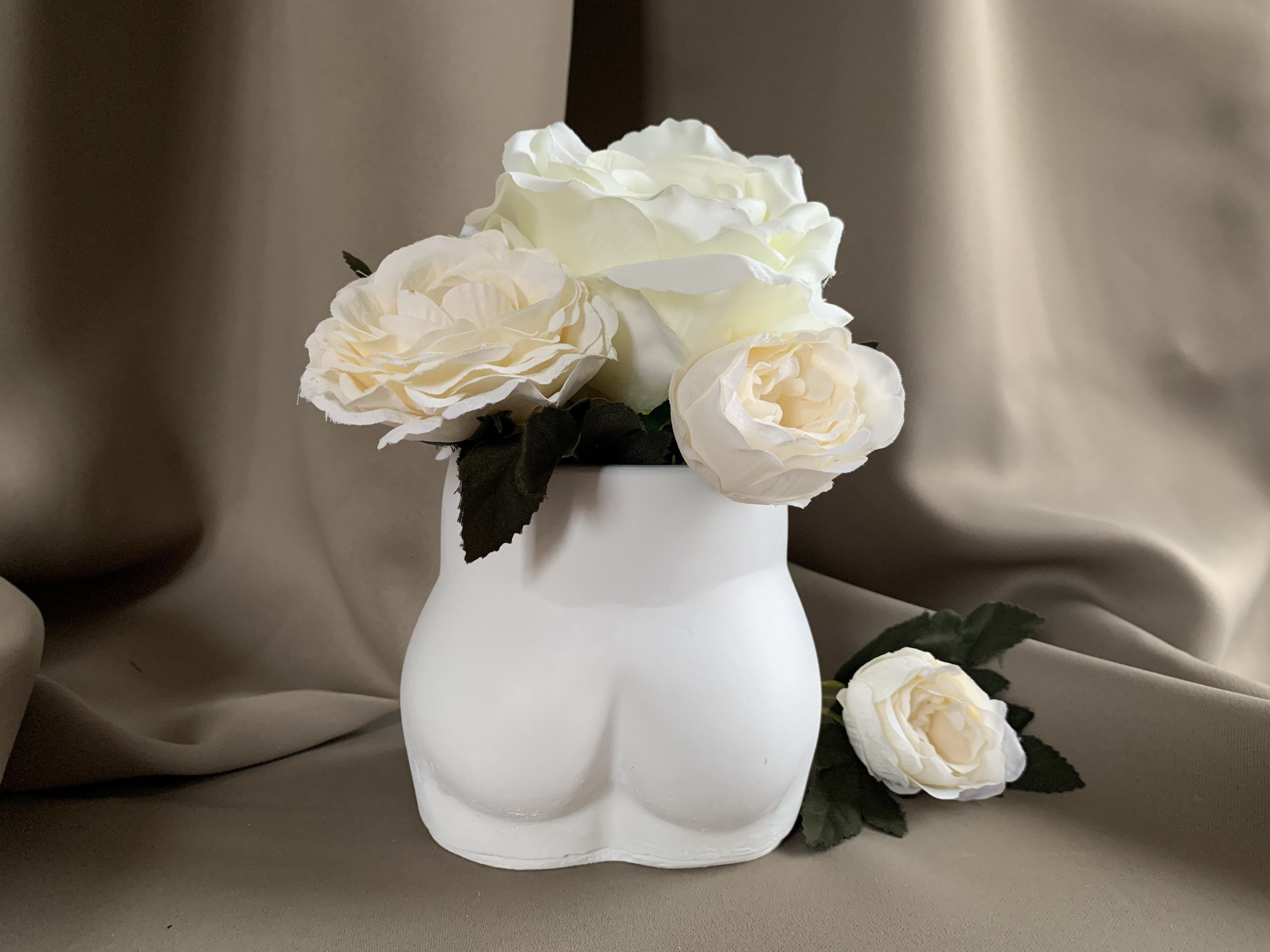 Vase Blanc Décoratif en Plâtre de Paris Pour Les Fleurs Sèches Cadeau Vase Céramique Pot Fleur Fesse
