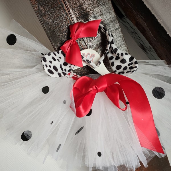 Déguisement enfant, tutu dalmatien pour bébé et fillette. Tutu d'anniversaire, costume carnaval ou spectacle, cadeau fille