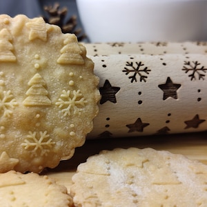 TREES & SNOWFLAKES -  Rolling Pin personalized Christmas holidays pin vintage pastry rolling pin christmas mini rolling pin handmade