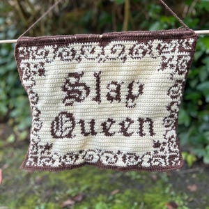 Slay Queen Virkat Tapestrymönster - Digital nedladdning PDF | Medeltida | Bokstäver | Typografi | Nyhet | DIY bild 2