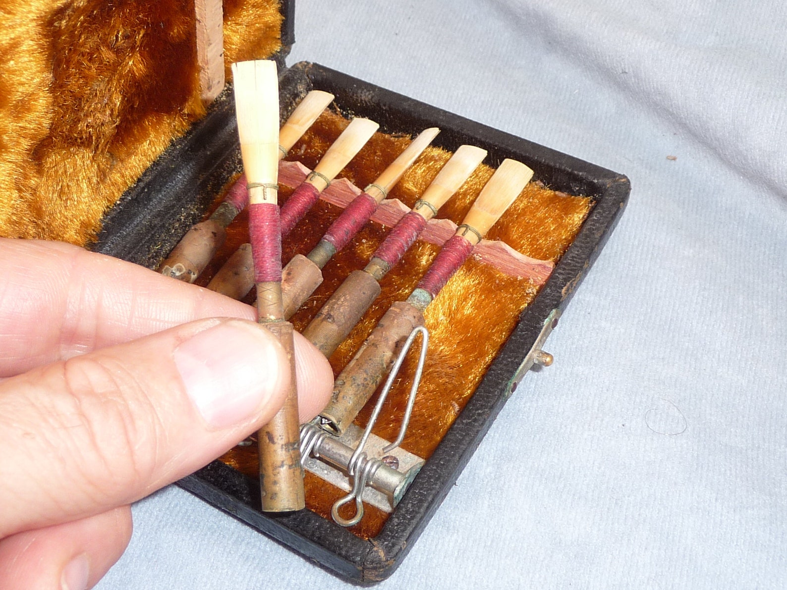 Antique Hand Made Oboe Reed Set in Leather Covered Wooden Case 6 Pieces