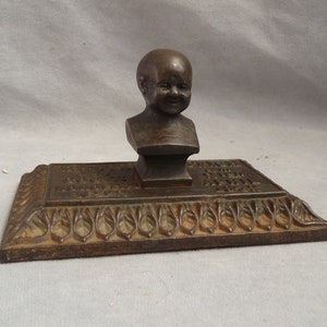 antique 19th c cast iron paperweight austrian iron foundry first casting gusseisen briefbeschwerer um 1872 with baby head knob image 4