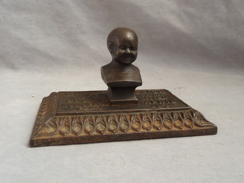 antique 19th c cast iron paperweight austrian iron foundry first casting gusseisen briefbeschwerer um 1872 with baby head knob image 4