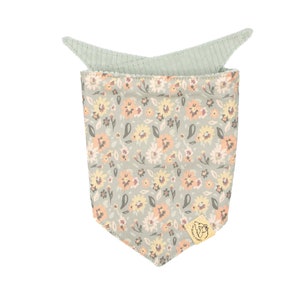 Of Bears And Foxes Scarf Bed of Flowers Rose