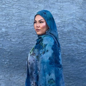 Modal hijab in print &quot;ICE”
