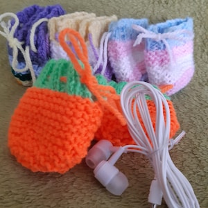 Wireless Earphone Holder, Hand Knitted Headphones Pouch Bag
