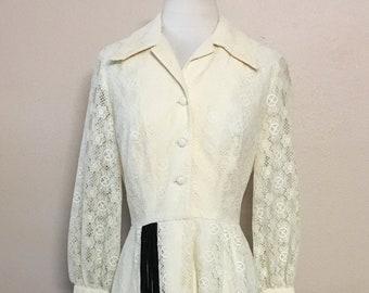Vintage Collared Button Up Ivory Cream Floral Lace Patterned 1960's Maxi Hippie Dress Velvet Bead Long Sleeve