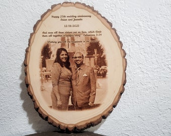 Wooden engraved photo, Laser engraved, Wood portrait, Custom wood photo, engraved gifts, photo on wood, engraved photo plaque, Wood Log