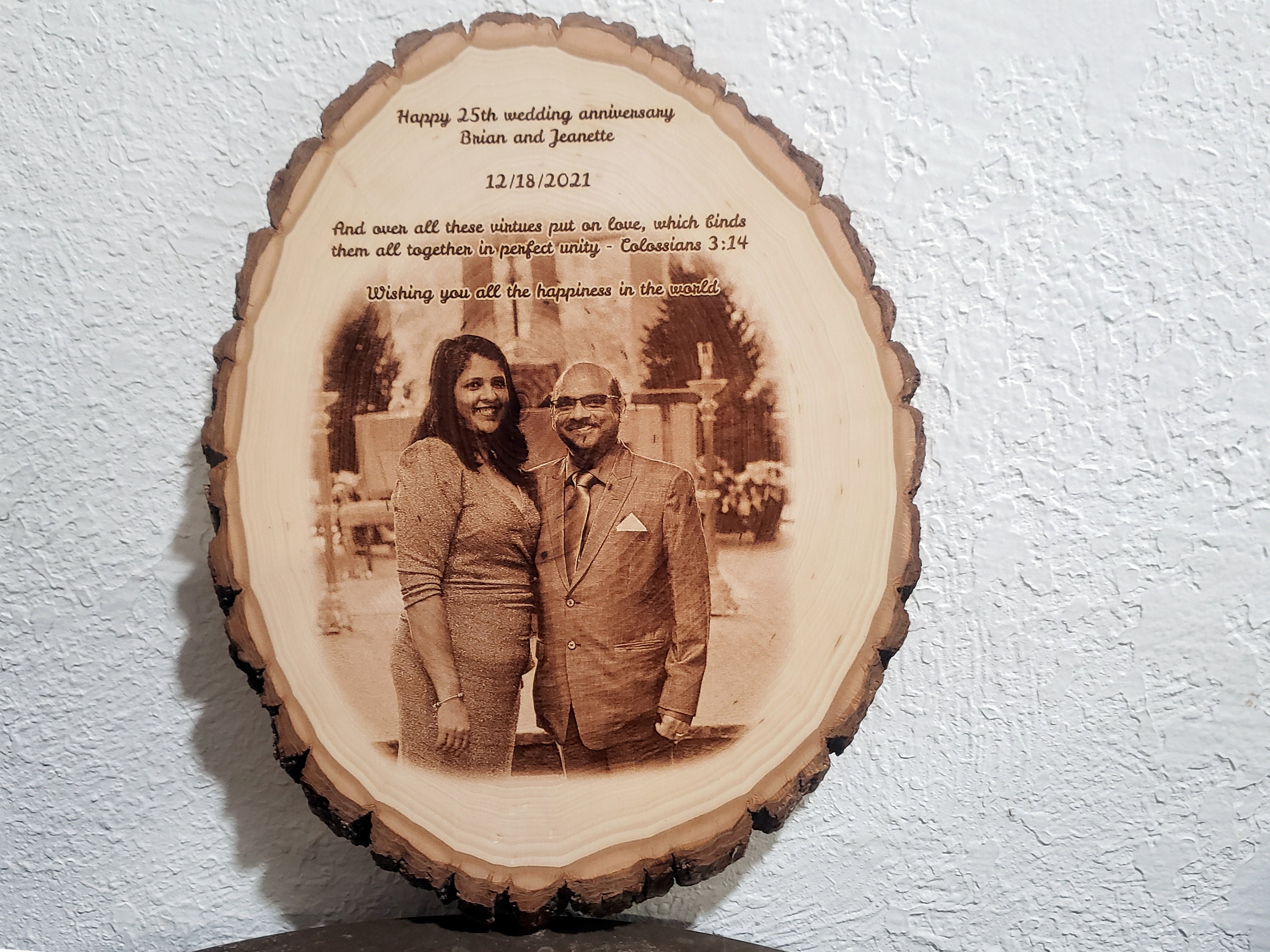 Wood Log Centerpieces – Etched In Time Engraving
