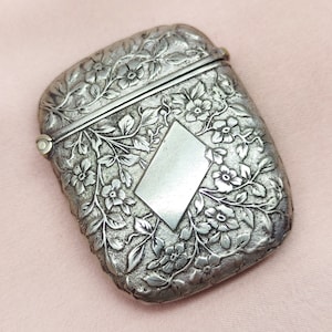 Schöne antike viktorianische Silber Vesta Fall Vergissmeinnicht Blumen Blumenmotiv Streichholz Fall Hand gravierte Sammler Geschenk für Ihn c. 19.Jh