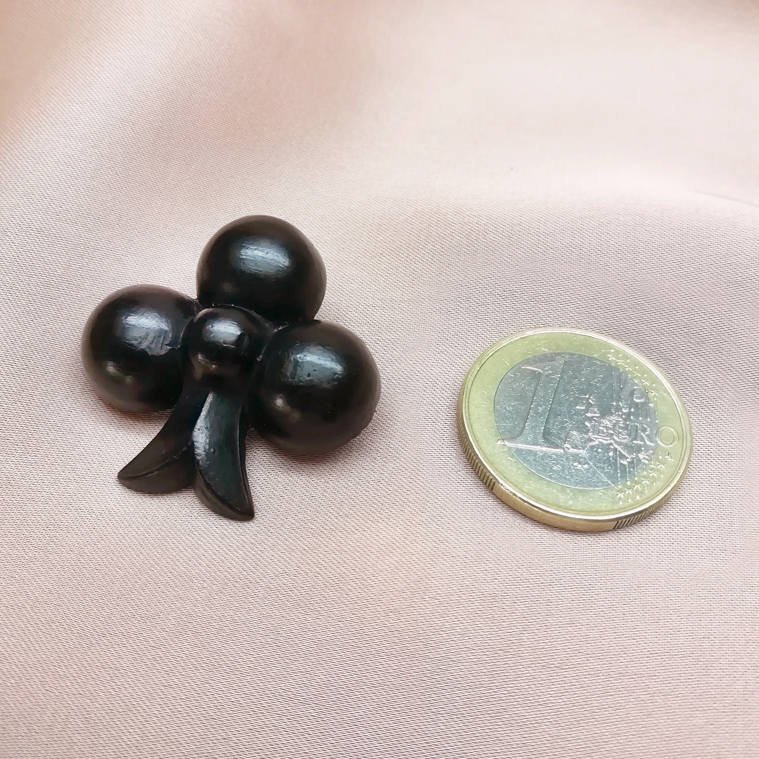 Broche De Deuil Ancienne En Bakélite Noire - Étoile Pavée De Jais Français - Argentée