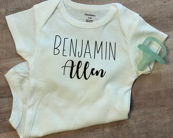 Personalized baby name bodysuit