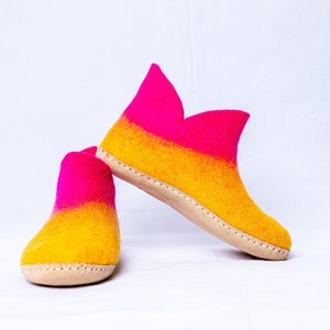 100% Woolen Colorful Felted Woolen Soft Leather Sole full boots