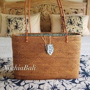 Summer Rattan Tote, Straw Tote bag, Woven Beach Bag, one shoulder summer handbag, genuine leather strap image 1