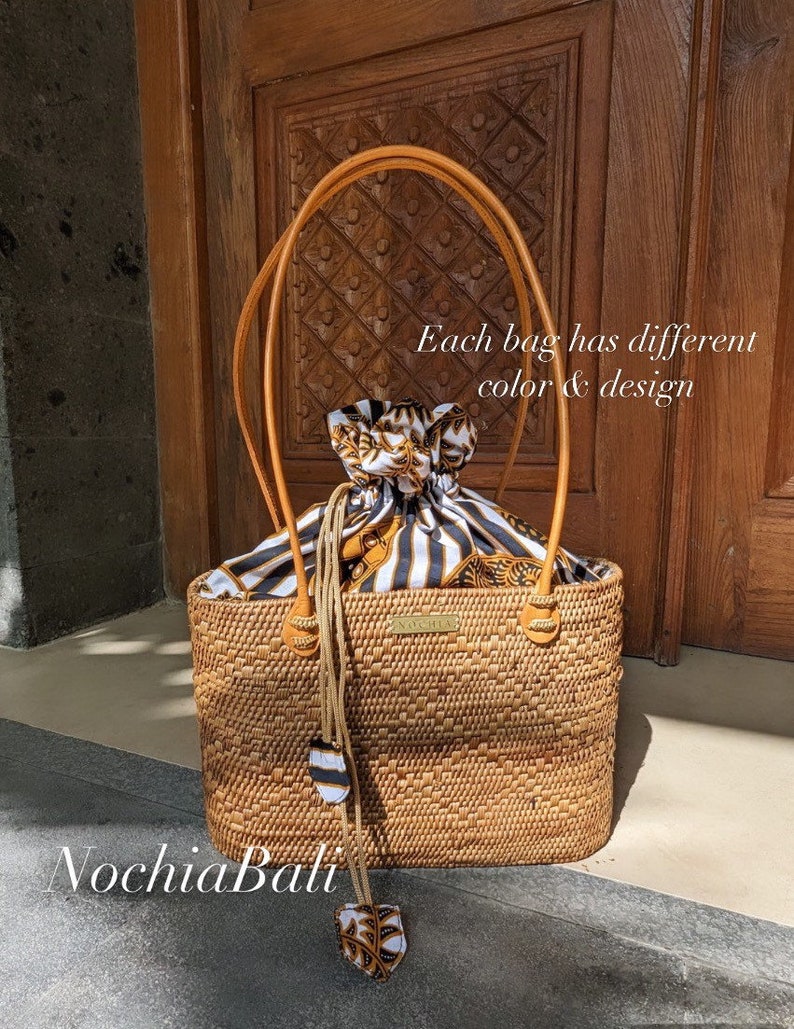 Summer Rattan Tote, Straw Tote bag, Woven Beach Bag, one shoulder summer handbag, genuine leather strap Small 11x7,5x4 inches