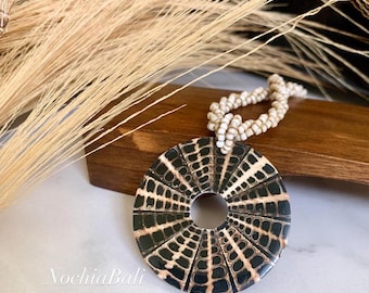 Cone shell necklace, Mother of pearl necklace, cone shell Pendant, Handmade necklace, summer necklace, beach necklace, gift for her