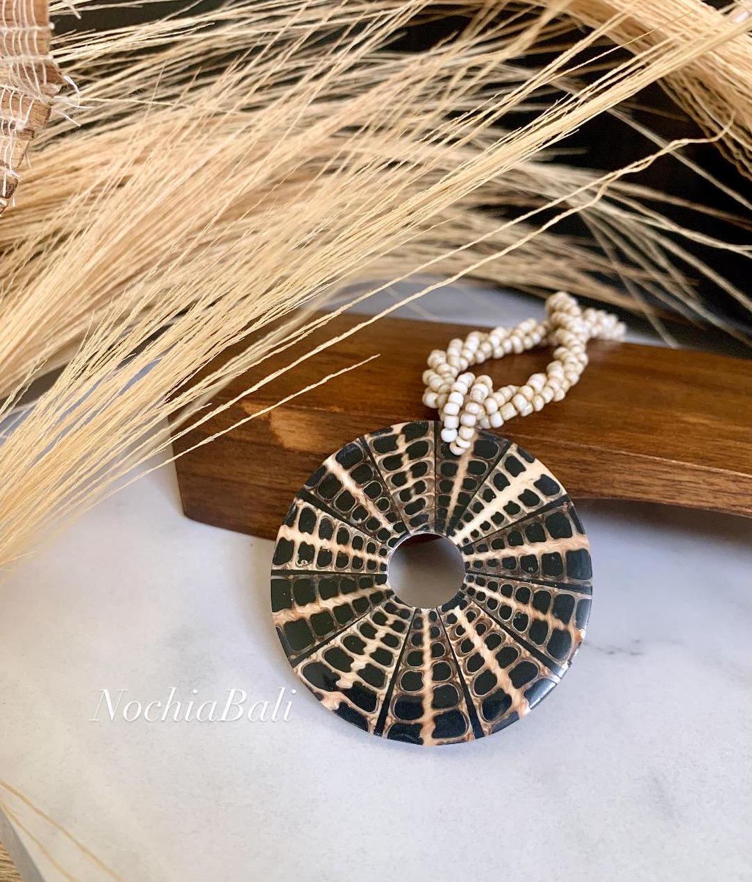 Collier Pendentif En Nacre Abalone - Forme éventail Artisanat Bali | Neuf Avec étiquettes
