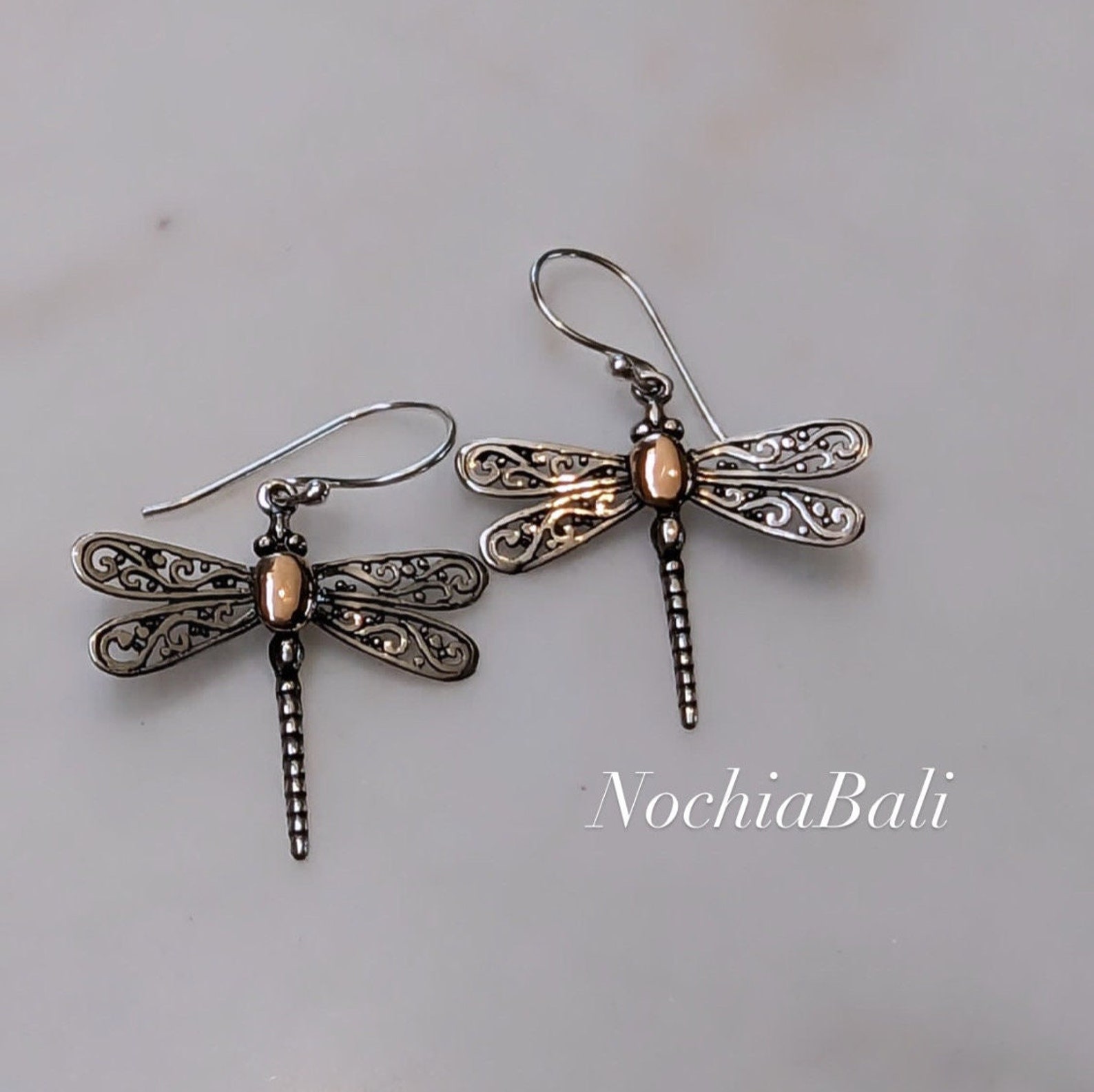 Boucle D'Oreille Femme Insecte Doré - Style Vintage - Neuf Sans Emballage