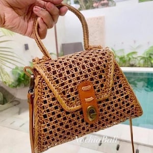 Rattan handbag, Boho rattan bag, handwoven rattan bag, summer rattan purse, genuine leather strap