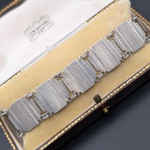 Vintage silver bracelet - sterling silver Art Deco etched panel bracelet - minimalist jewellery