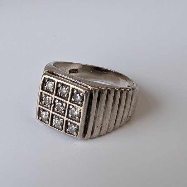 Vintage signet ring sterling silver gemstone grid chunky