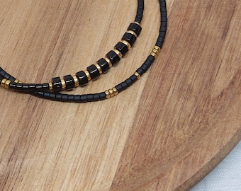 Verstelbaar fijn armbandje, cadeau voor haar, zwarte onyx, zwarte Japanse seed beads, nylon draad, vriendschapsarmbandje, macramé sluiting