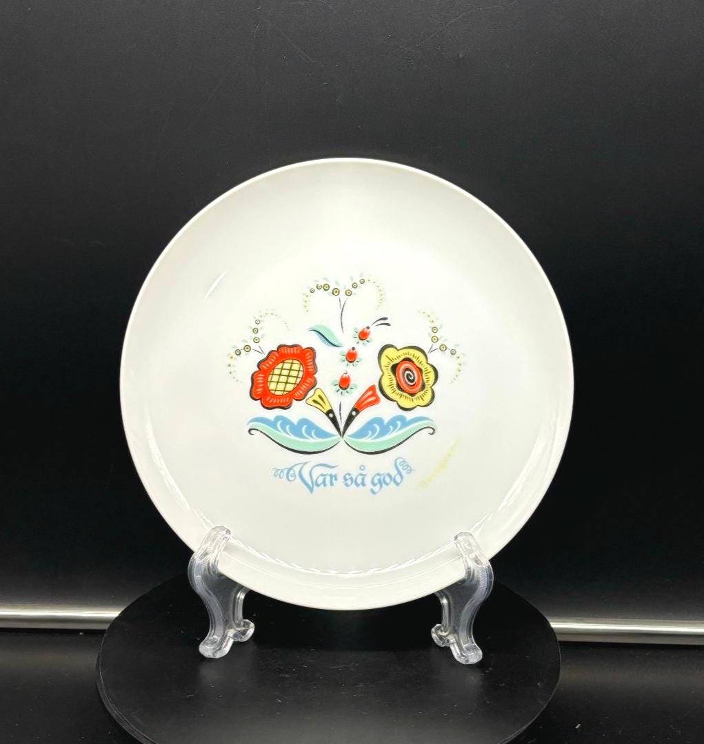 Vintage 1960's Berggren Swedish Folk Art 