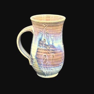 Taza de café de cerámica vintage con esmalte de goteo, firmada por el artista.