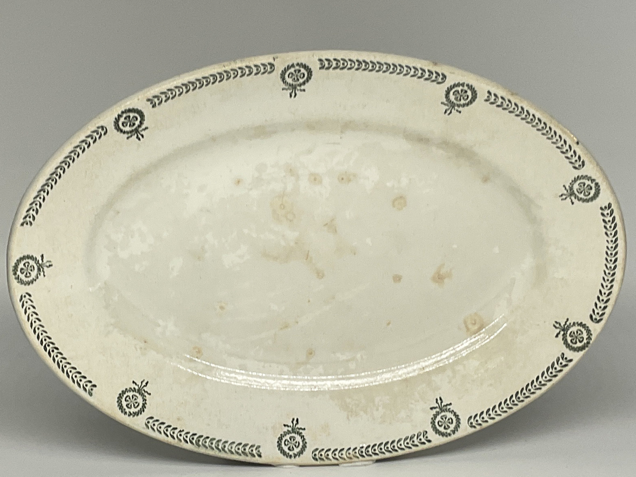 Plat de Service Ovale, «Faïencerie Castres