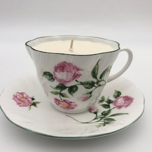 Candele “tazzina” per una decorazione shabby chic