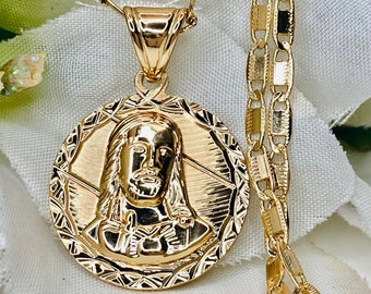 Circle Pendant Jesus - Etsy