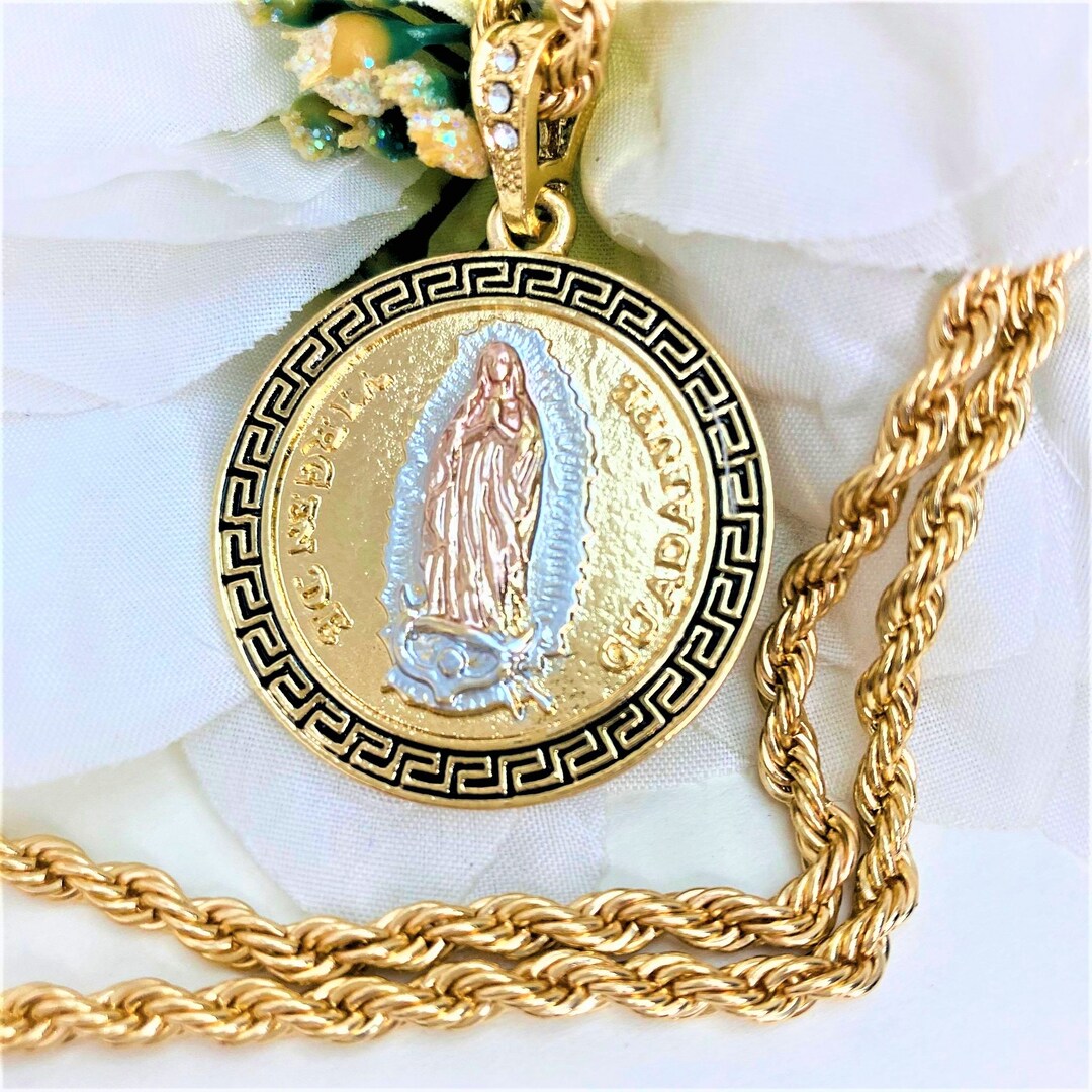 Gold Plated Virgin Mary Medal Pendant Necklace Virgen Guadalupe Medalla