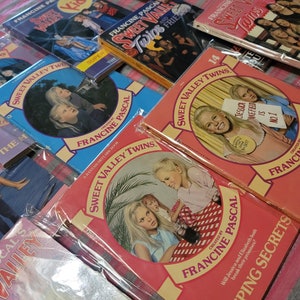 Libri Vintage Sweet Valley Twins