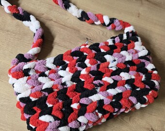 Monedero de crochet con botón Sally