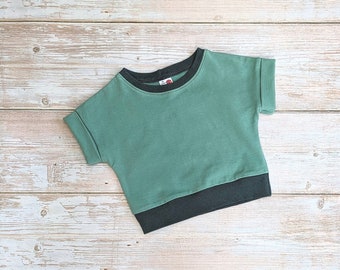 Green baby tee, baby shirt with short sleeves, baby clothes summer, minimalist baby clothes, solid color shirt, green clothes for babies
