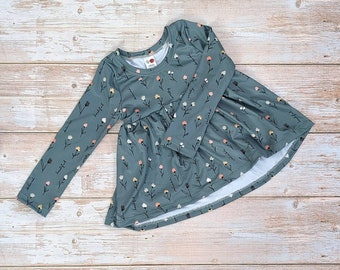 Peplum top girl, 3T girl clothes, Catholic toddler, green long sleeve shirt, Catholic clothes, shirt with flowers, toddler girl clothes