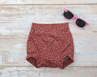 Red bloomers for baby girl, toddler clothes for girls, baby summer clothes, fall bummies for baby girls, polka dot clothes, infant shorts