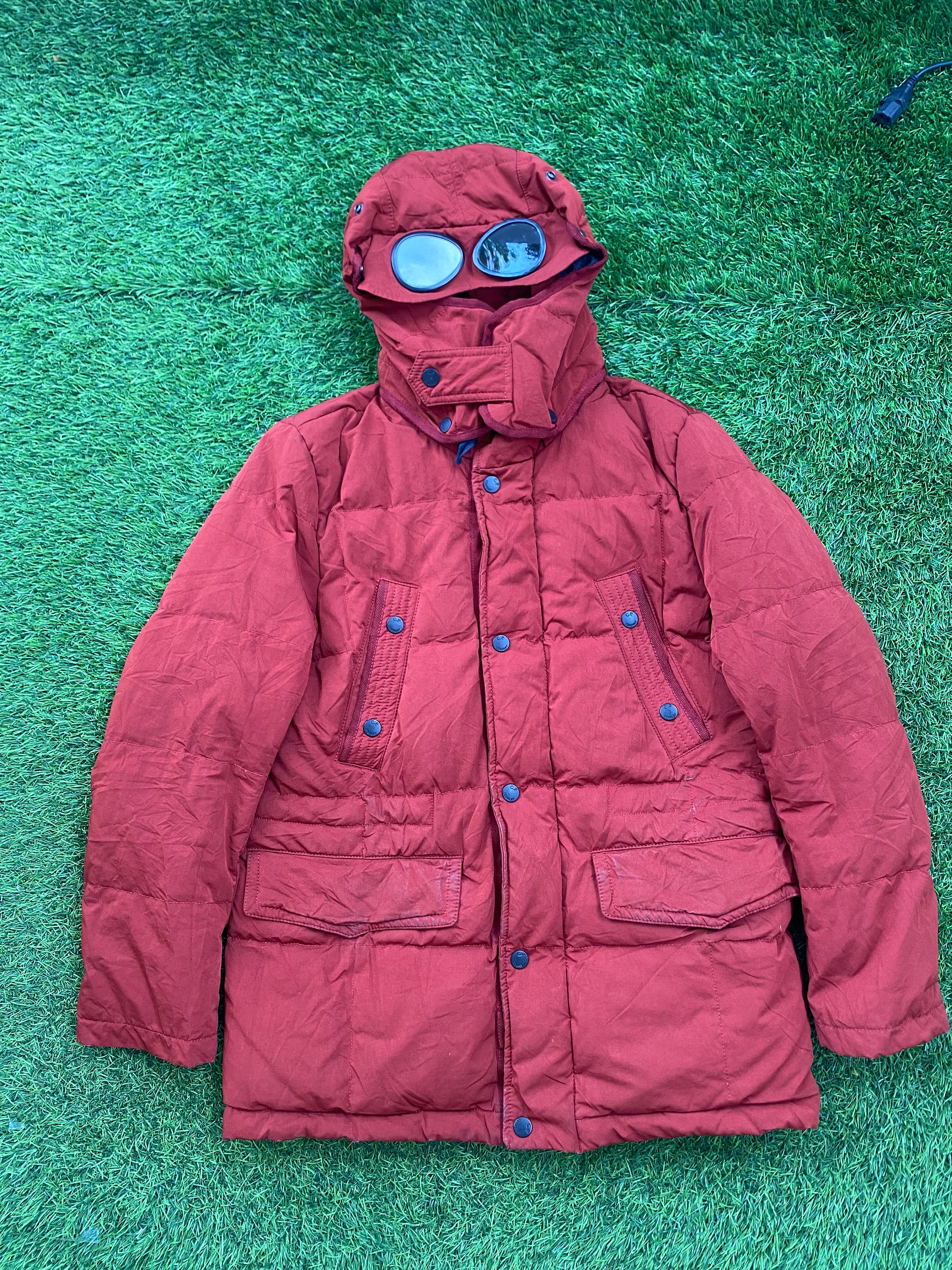 Cp red jacket hot sale