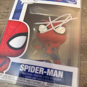 Spiderman Funko Pop Signed by Tom Holland - Etsy