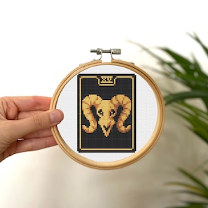 Der Teufel kleine Kreuzstich Tarot Karte, Mini Goldene Tarot Karte Stitch, Kleines einfaches Stitch Muster, Gold Tarot Card Pattern
