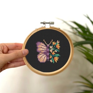 Purple Flower Butterfly Tiny Cross Stitch Pattern , Mini Cross Stitch Insect , Small Easy Bug Pattern , Simple Cross Stitch Floral Pattern