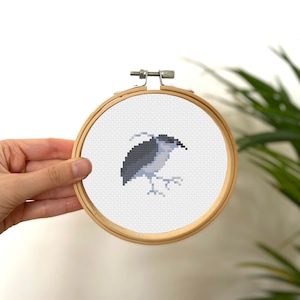 Tiny Cross Stitch Bird, Mini Cross Stitch Funny Bird , Small Easy Animals Embrodiery Pattern , Simple Cross Stitch Kids Pattern PDF