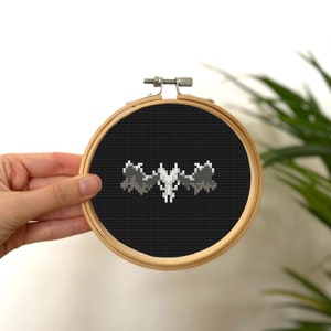 Tiny Cross Stitch Skeleton Bat, Mini Cross Stitch Halloween Skulls, Small Easy Ghost Embrodiery Pattern , Simple Cross Stitch Goth