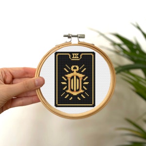 De kluizenaar Tiny Cross Stitch Tarot Card, Mini Golden Tarot Card Stitch, Klein Easy Stitch Patroon, Gouden Tarot Card Patroon