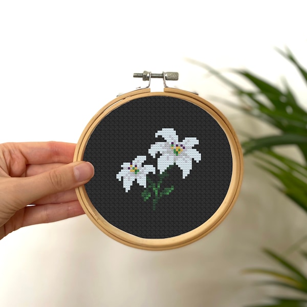 Tiny Cross Stitch Lily , Mini Cross Stitch Flower , Small Easy Beginner Garden Pattern , Simple Cross Stitch Kids Pattern PDF