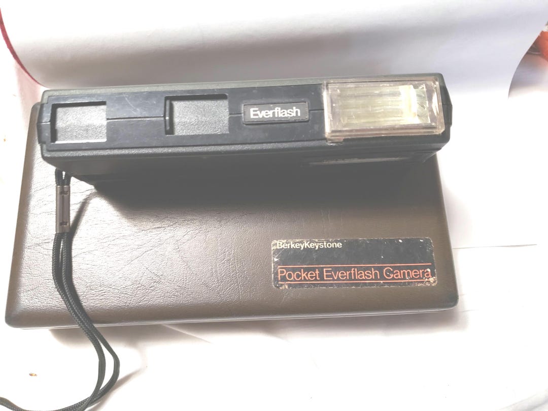 Vintage Berkey 310 Pocket Everflash Camera - Etsy