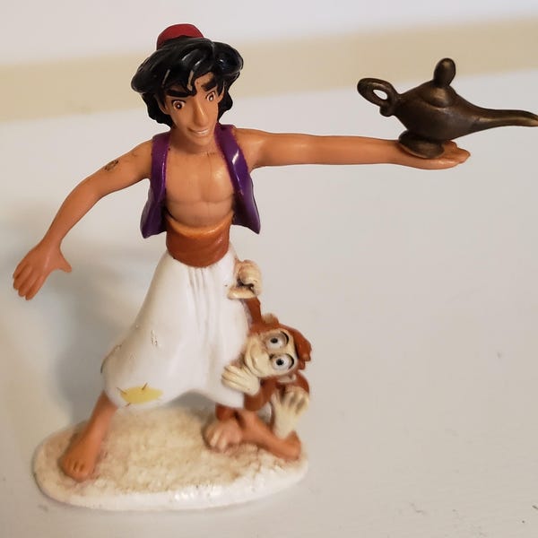 Vintage Aladdin Action Figure: Abu and Magic Lamp