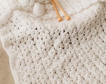 Crochet Baby Blanket and Bonnet Patterns: Cloe Set (PDF n. 008)